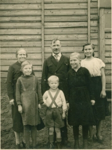 dad's family in Germany - Grateful 